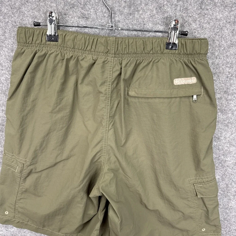 Columbia Mens Olive Green Nylon Cargo Hiking Shorts Size S‎ 9 Inseam AM4468